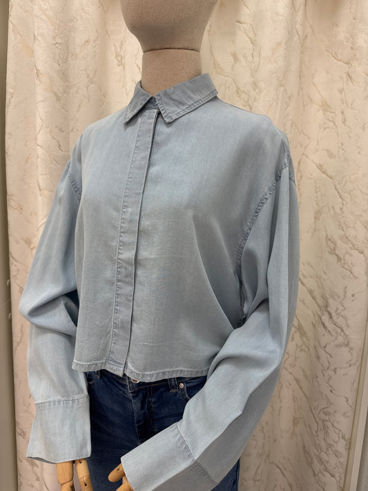Blouse courte dos nu