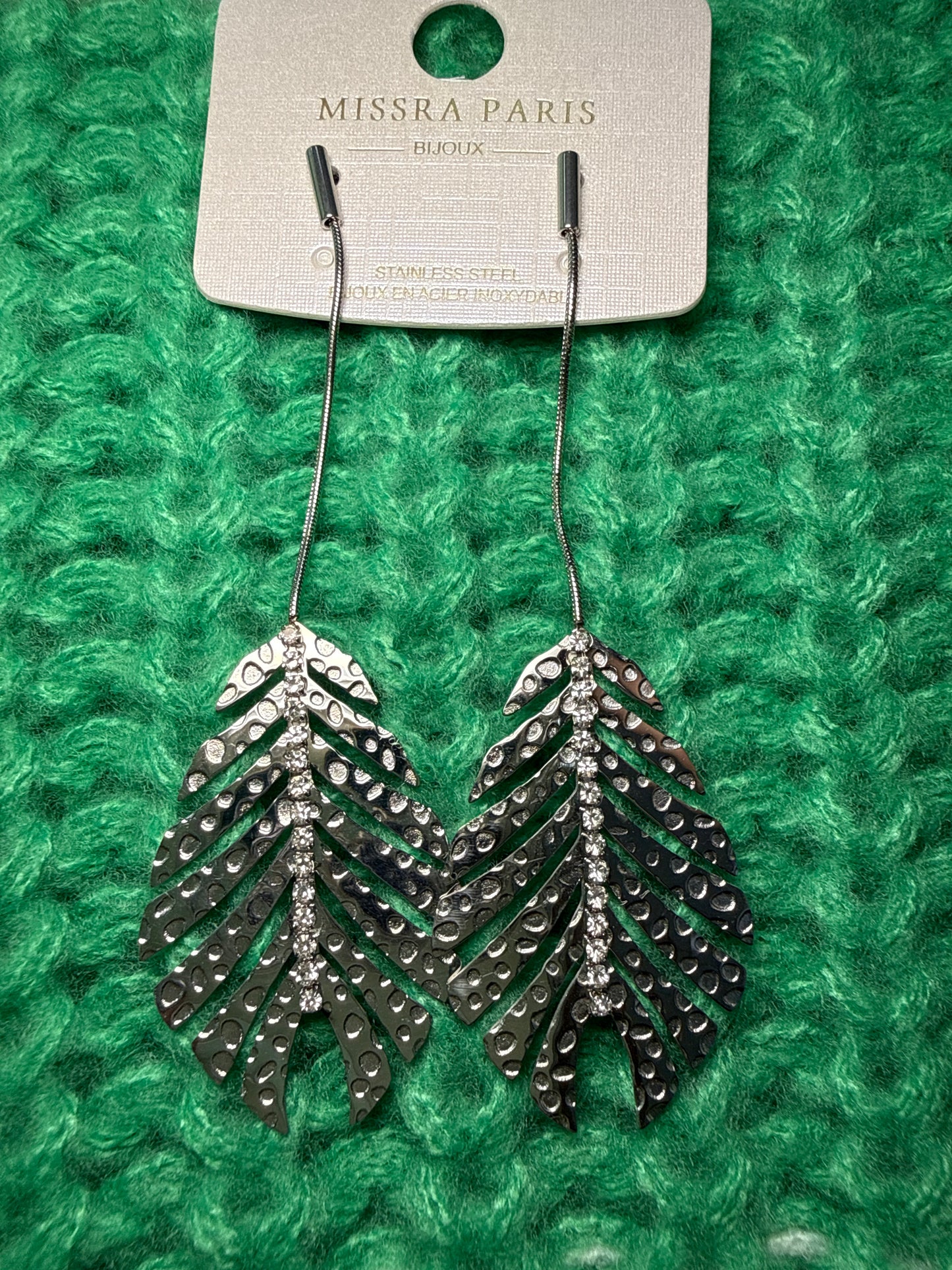 Boucles d’oreilles pendantes feuille